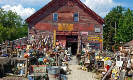 Treasures and Trash Barn, Maine Vacation Rental